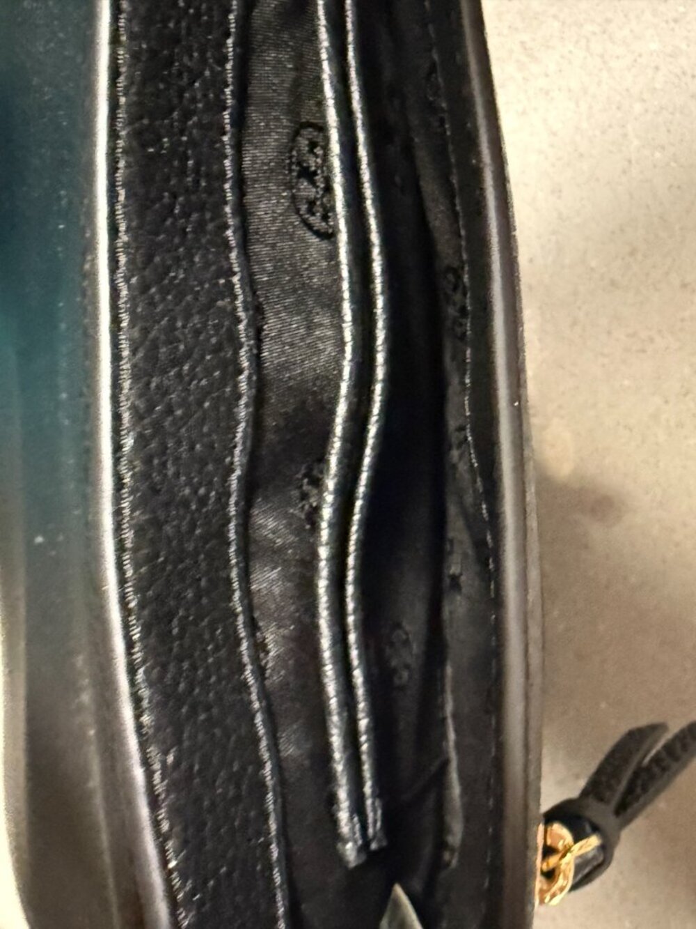 Tory Burch Crossbody in Black - Picture 3 of 4